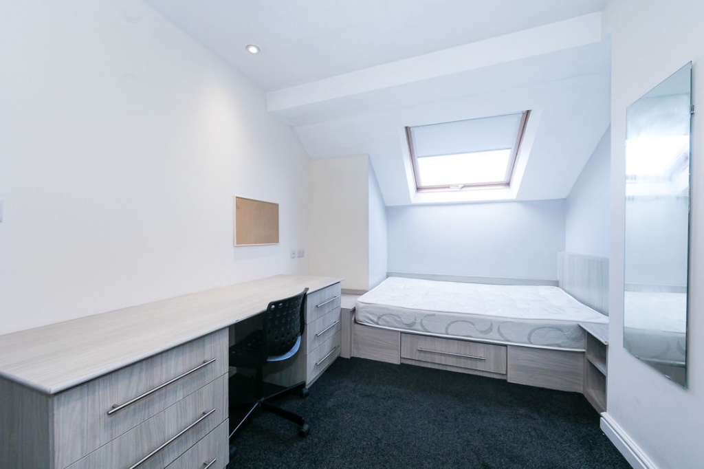 Manor Drive, Leeds